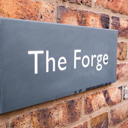 The Forge - Beautiful Contemporary Barn - Hot Tub Villa Bridgnorth Buitenkant foto