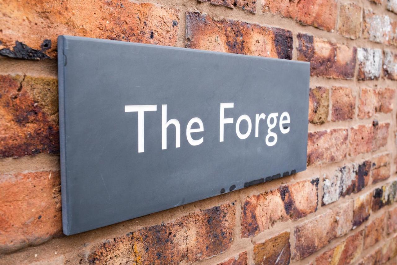 The Forge - Beautiful Contemporary Barn - Hot Tub Villa Bridgnorth Buitenkant foto